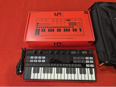 UNO SYNTH PRO